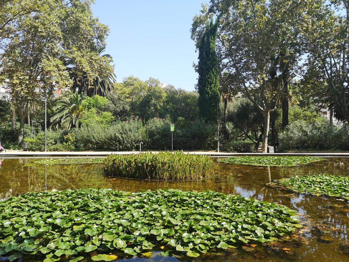 Aparteasy - Private Terrace, 3-Bedroom Apartment Barcelona Buitenkant foto